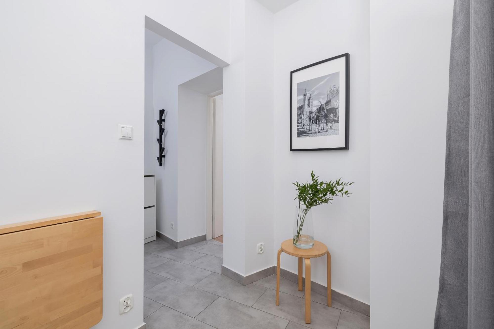 1-Bedroom Apartment - Dluga 65 Street Kraków Eksteriør billede