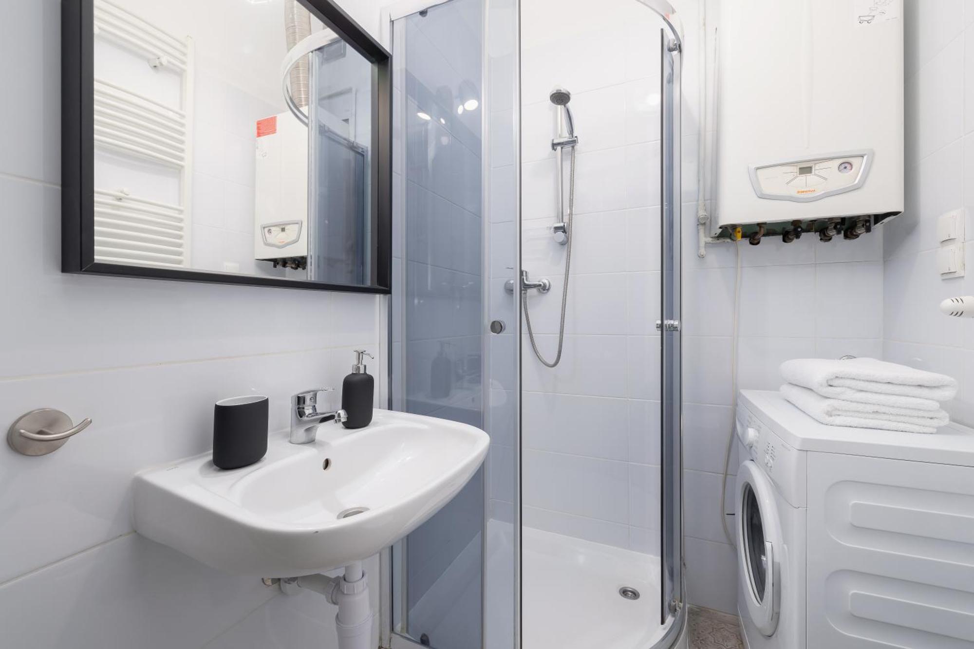 1-Bedroom Apartment - Dluga 65 Street Kraków Eksteriør billede